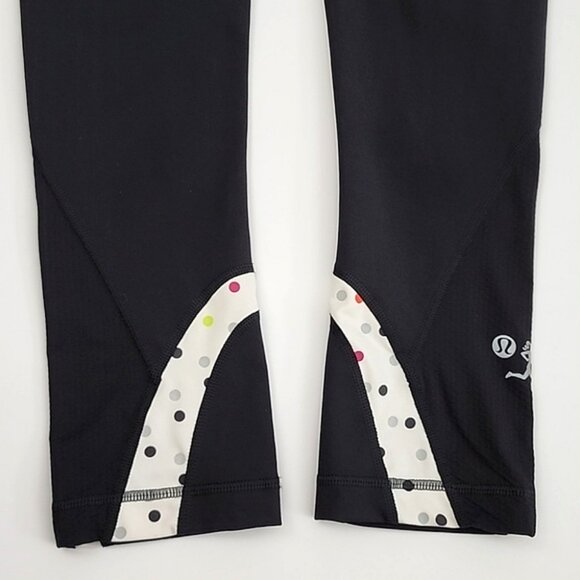 Lululemon Run Inspire Seawheeze 2012 Crop Black White Polka Dots Reflective Sz 4 - Picture 7 of 11